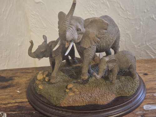 Country artists ca523 elephant - country,